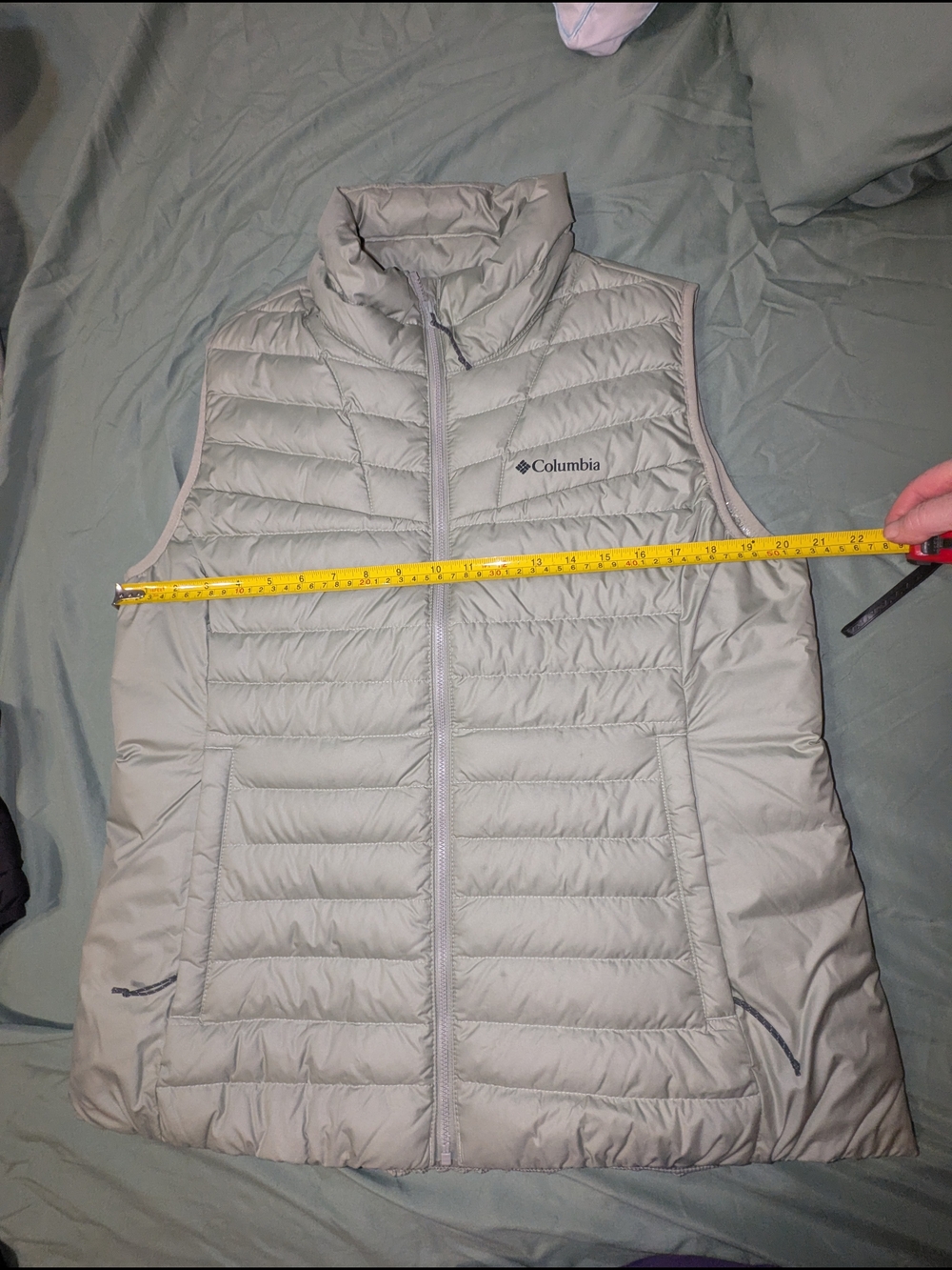 Columbia Women's Light Grey Packable Down Vest